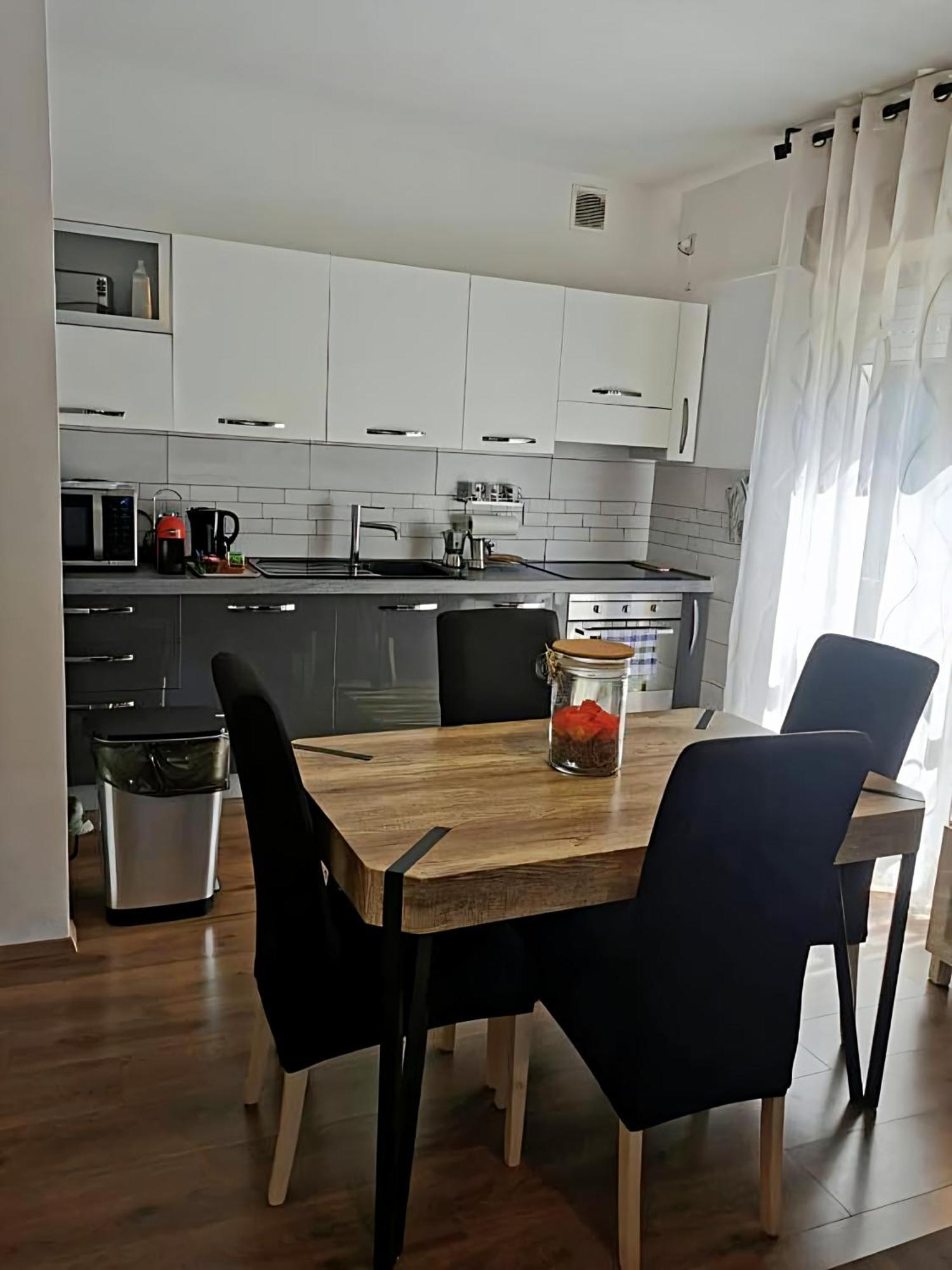Gorizia Central Luxe Apartment 6 Posti Letto Екстер'єр фото