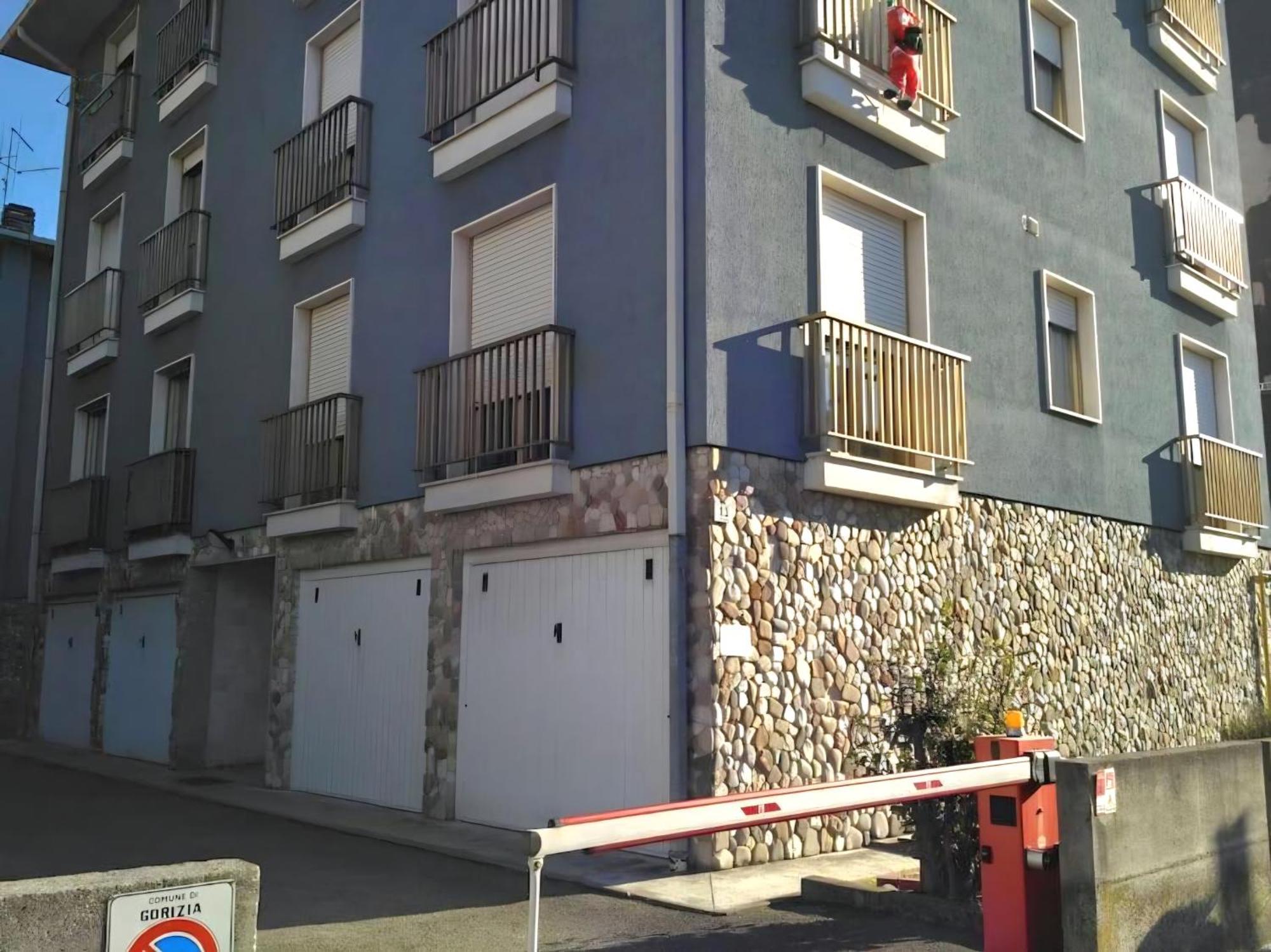 Gorizia Central Luxe Apartment 6 Posti Letto Екстер'єр фото